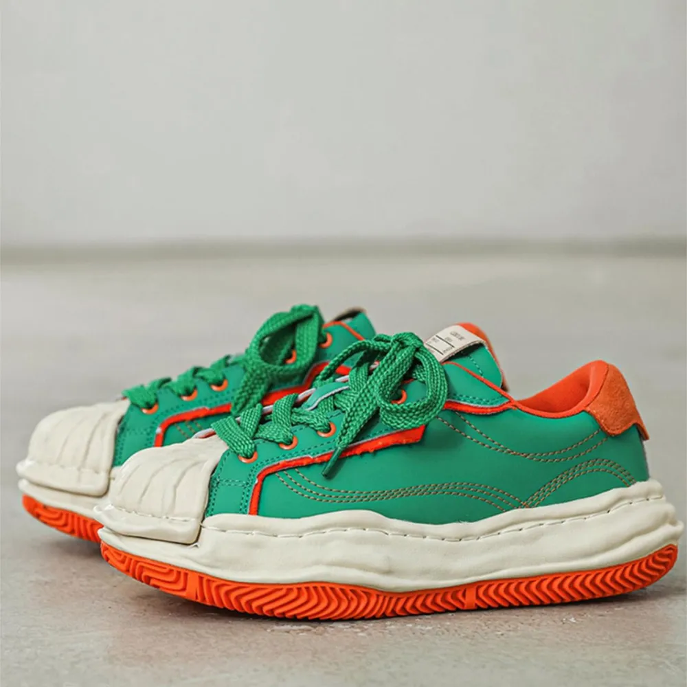 “Green Tongue”Shoes