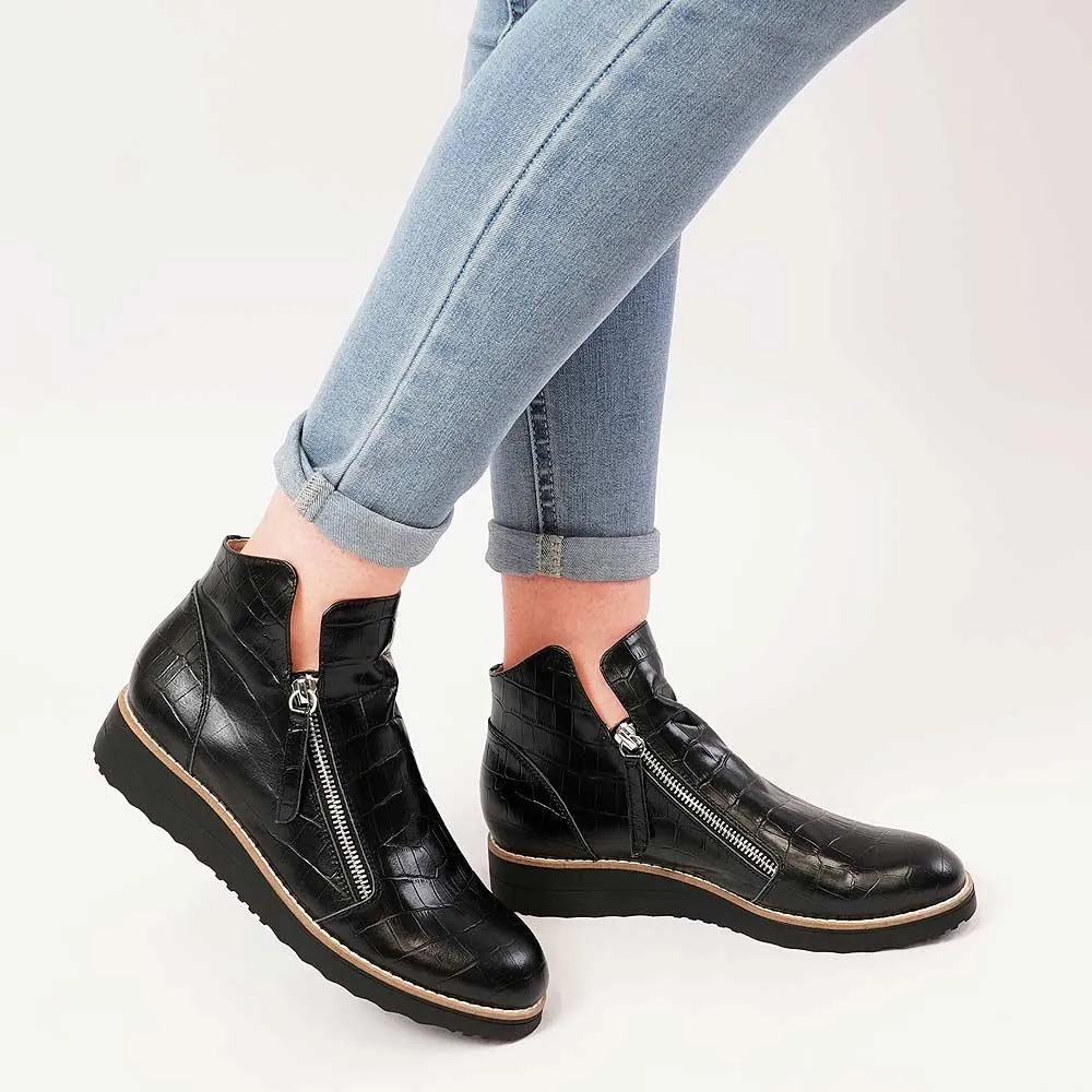 Ohmyes Black Croc Leather Ankle Boots