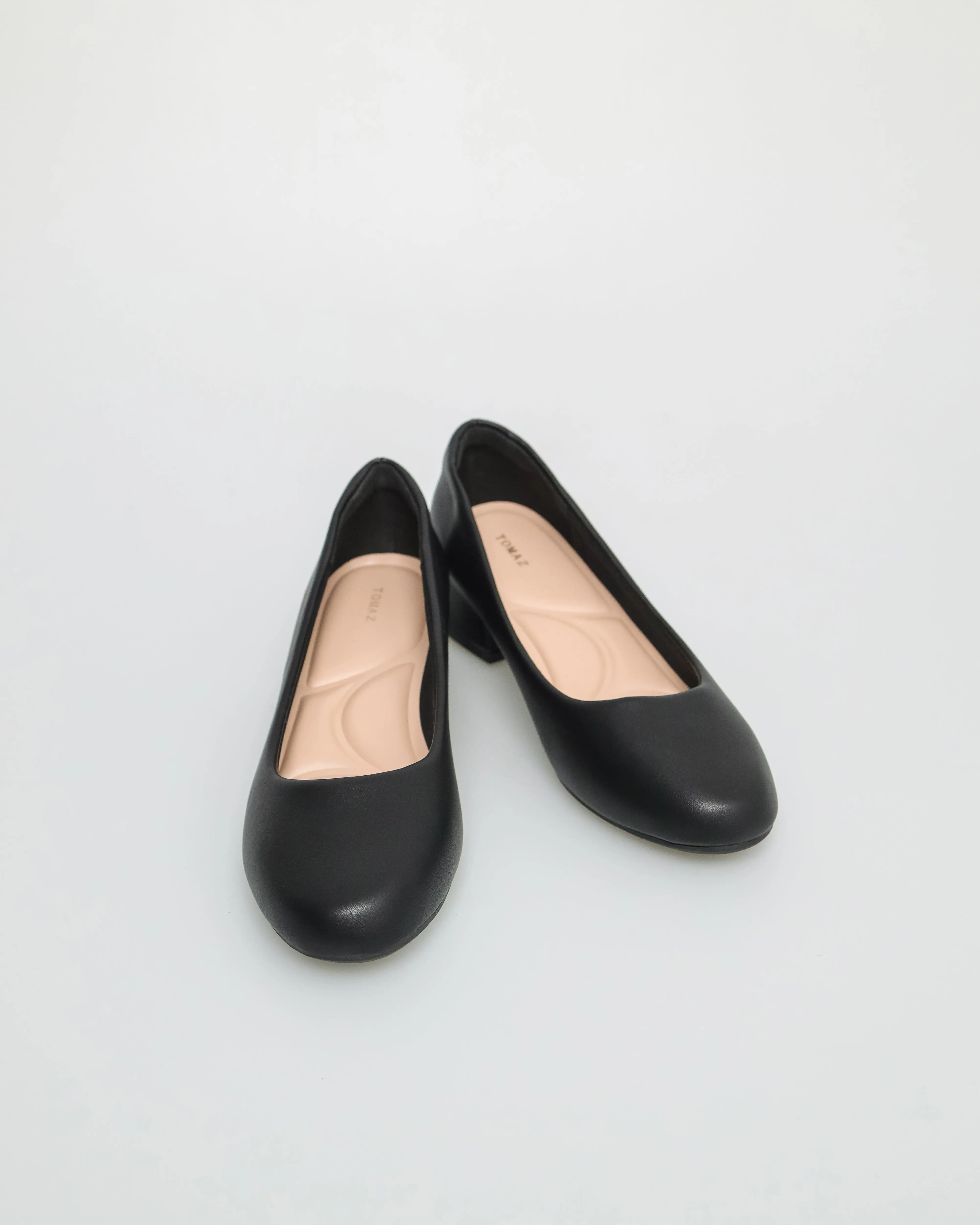 Tomaz NN341 Ladies Plain Formal Low Heels (Black)